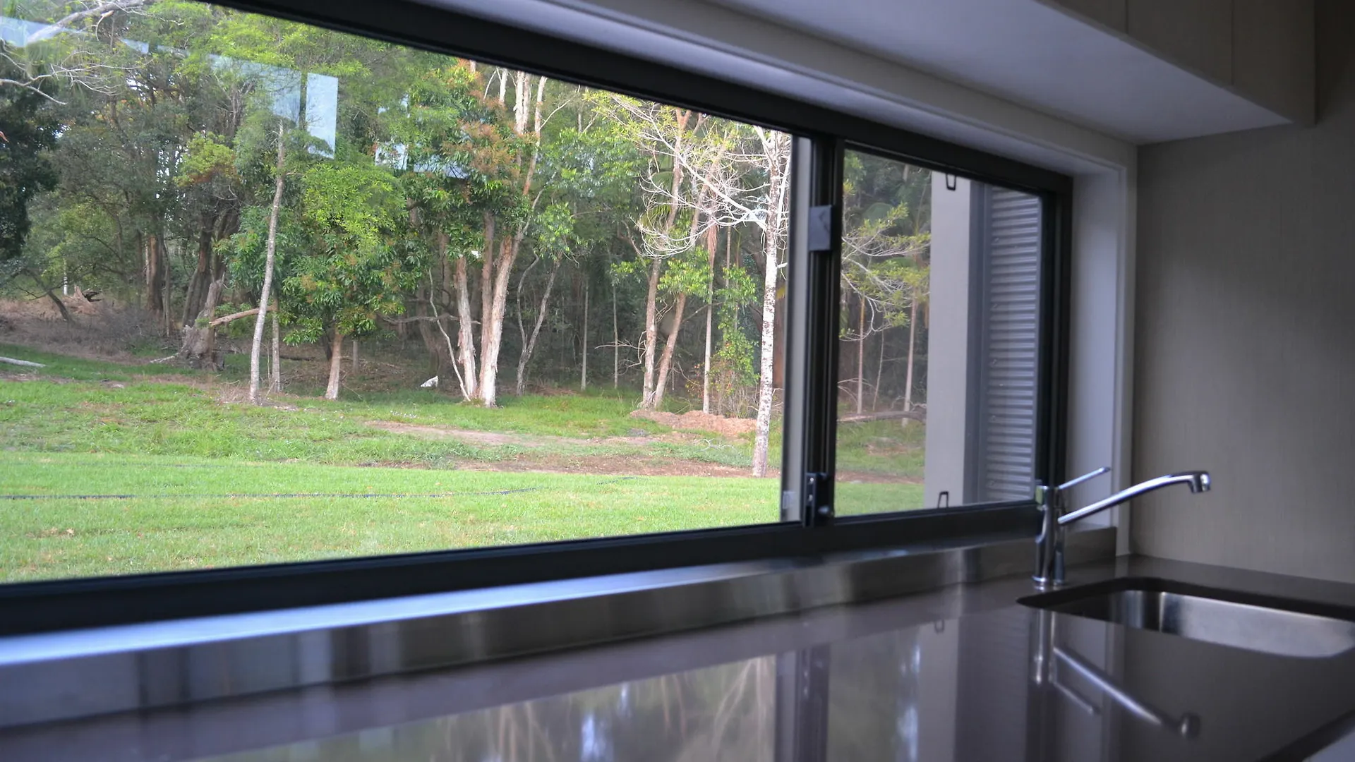 The Lily Pad At Byron Bay Apartment 0*,  Australia