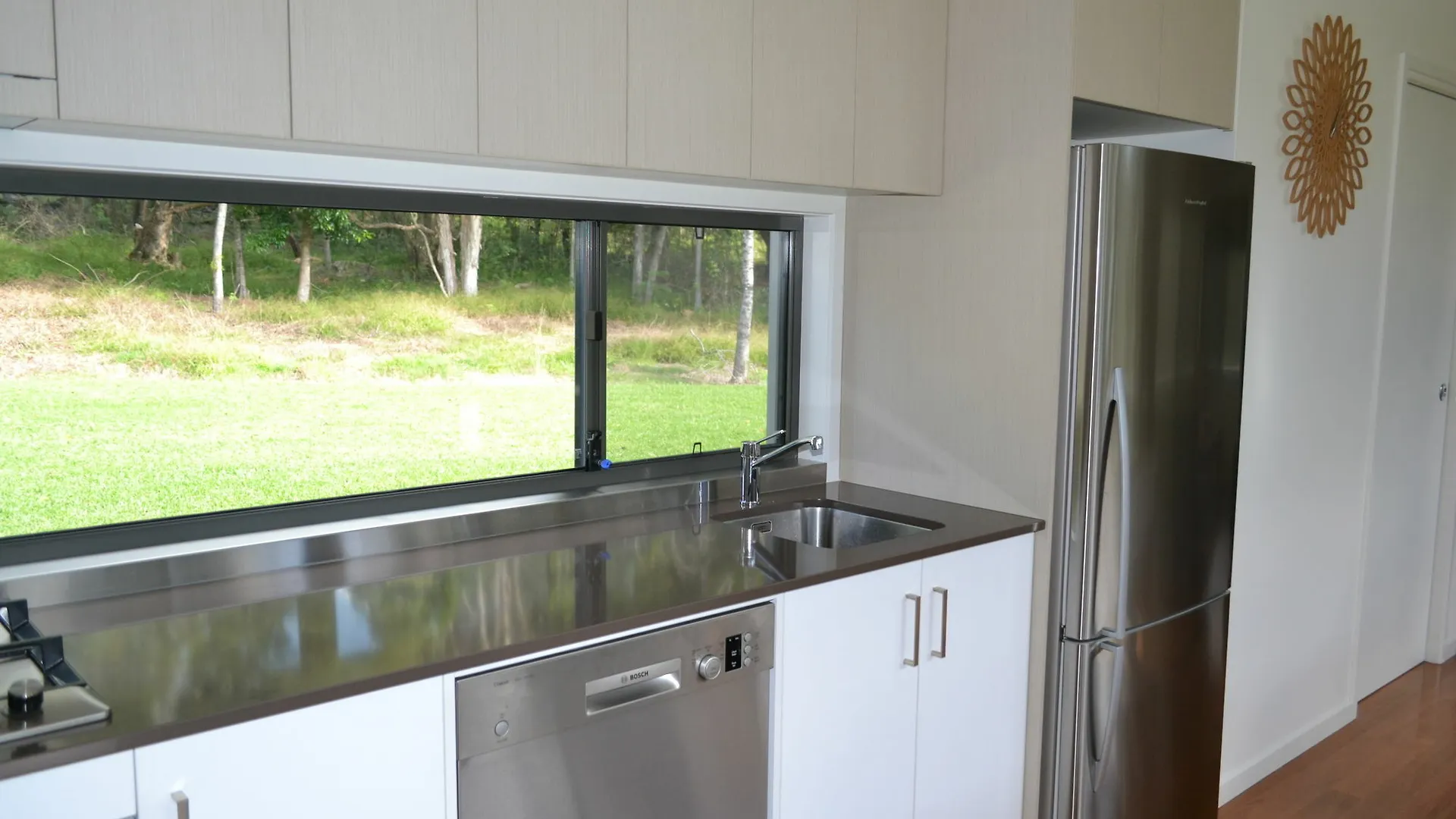 The Lily Pad At Byron Bay Apartment